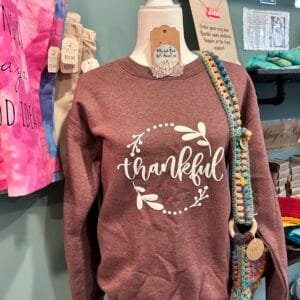 "Thankful" Puff Vinyl Crewneck Sweatshirt